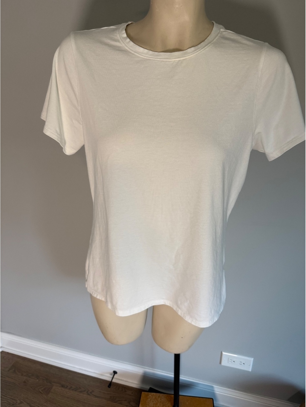 Two‎ Pack of White Tees - Nordstrom Size Large - Picture 7 of 11